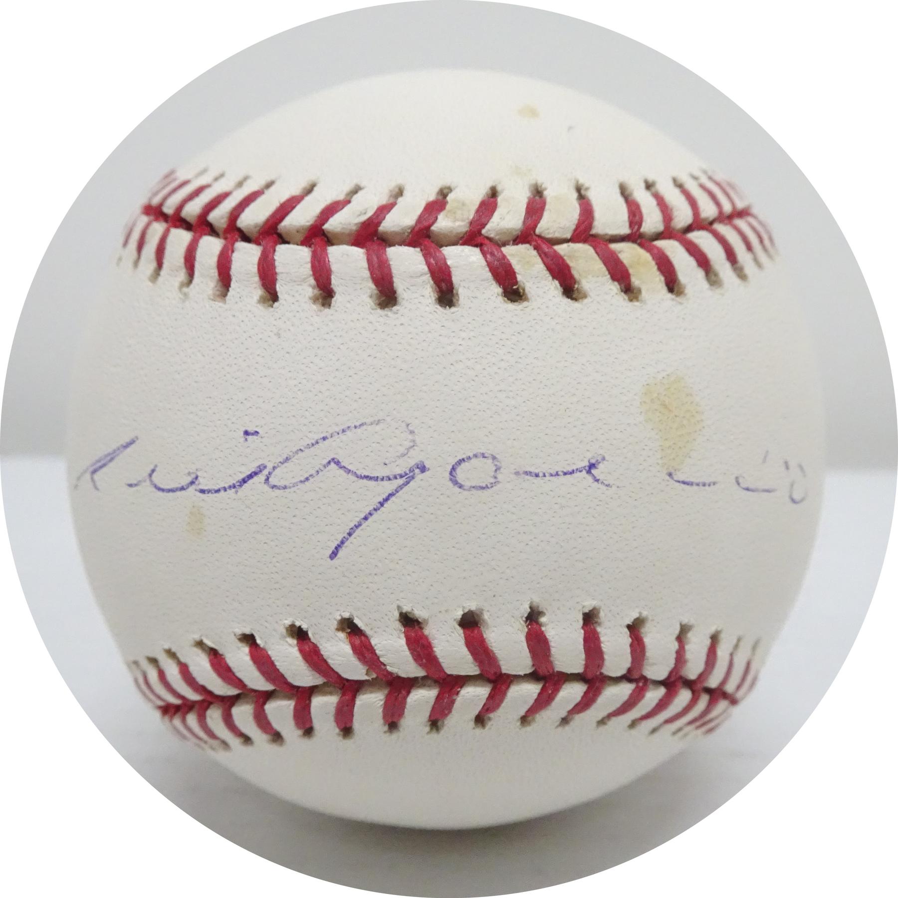 Luis Aparicio Autographed OML Selig Baseball PSA DNA E06028 Reed Buy