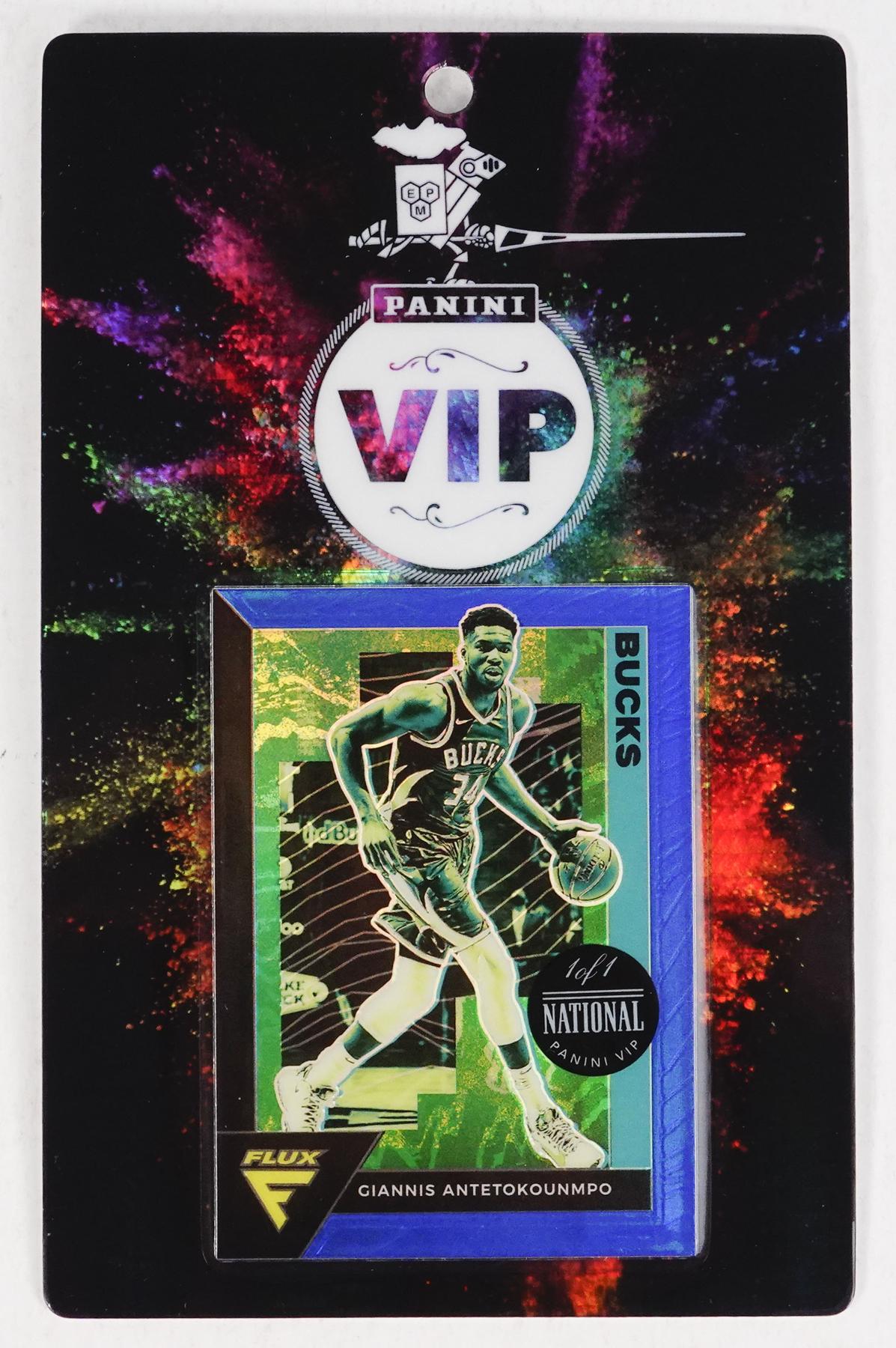 2022 Panini National Sports Collectors Convention VIP Party Badge