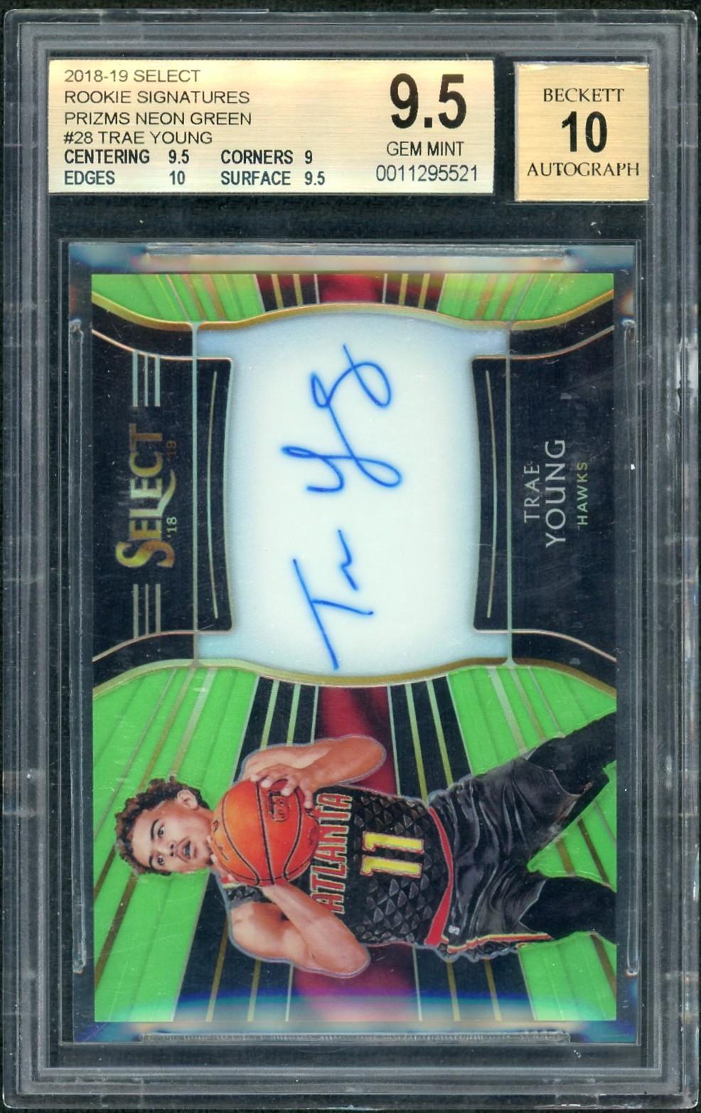 2018-19 Panini Select Trae Young Neon Green Prizm Rookie Auto /99