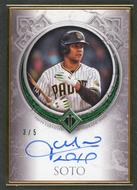 Image for 2023 Topps Transcendent Juan Soto Green Auto /5